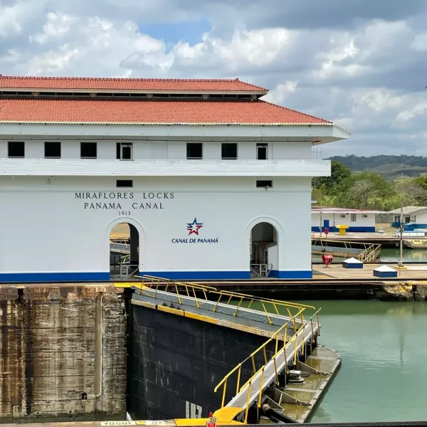 Rundreisen Panama Panamakanal Schleuse Mittelamerika Reisebausteine
